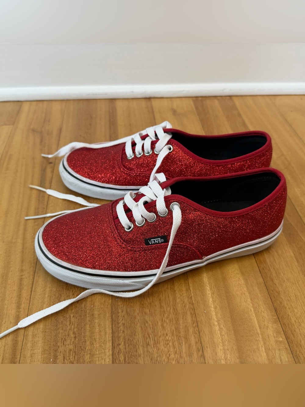 Vans - Red Glitter - Picture 2 of 9
